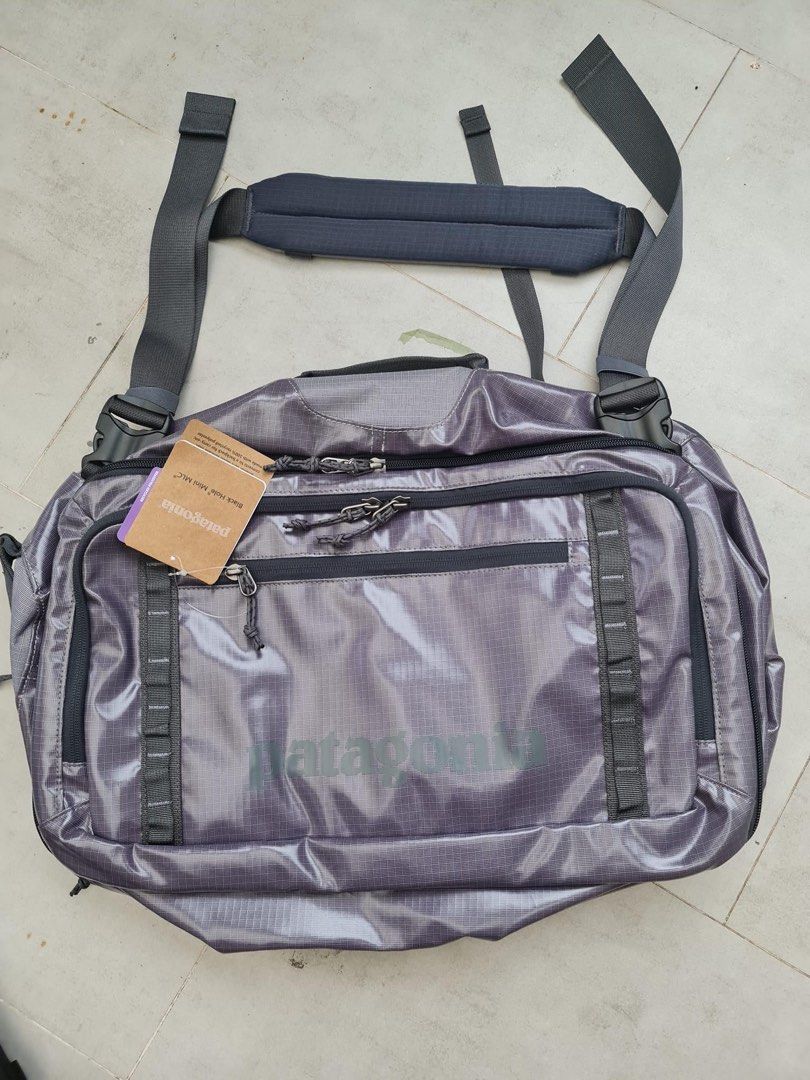 Patagonia Black Hole MLC 26L (Category: Backpacks) located in Las Pinas. Submitted by DC.OneStopShop (Listing ID 1263834994, Image 2). Description: ❗️❗️ON HAND PH🇵🇭❗️❗️ ▪️Patagonia Black Hole MLC 26L 💯Orig 🏷3,500 php ⚡️Ready To Ship.