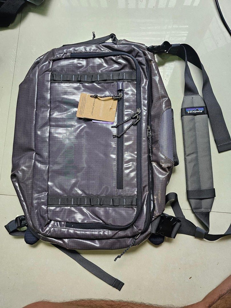 Patagonia Black Hole MLC 26L (Category: Backpacks) located in Las Pinas. Submitted by DC.OneStopShop (Listing ID 1263834994, Image 3). Description: ❗️❗️ON HAND PH🇵🇭❗️❗️ ▪️Patagonia Black Hole MLC 26L 💯Orig 🏷3,500 php ⚡️Ready To Ship.