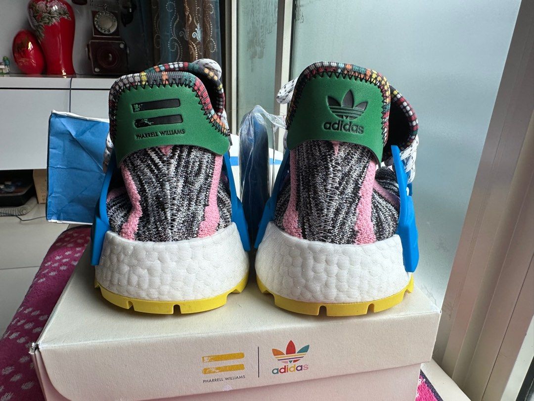 Adidas on sale pharrell motherland