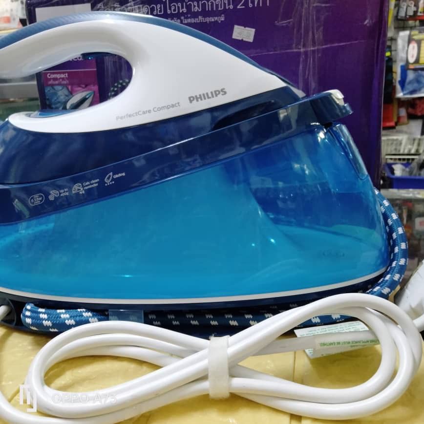 PerfectCare Compact Steam generator iron GC7840/20