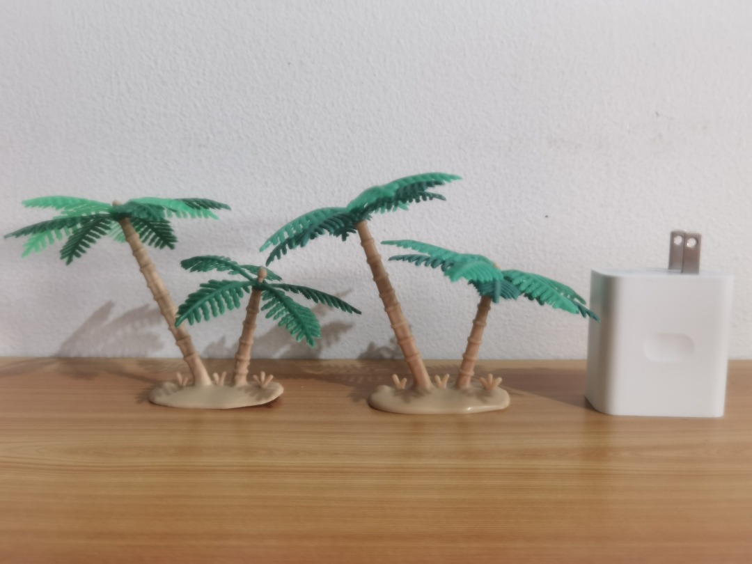 Plastic Toy Palm Trees, Hobbies & Toys, Toys & Games on Carousell