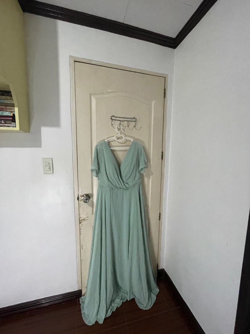 Plus Size AW Bridal Sage Green Bridesmaid / Principal Sponsor