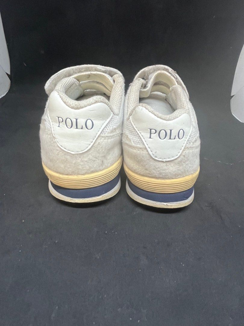 Polo sneakers for kids (Category: Babies & Kids Fashion) located in Quezon City. Submitted by masbugs (Listing ID 1263852483, Image 2). Description: FS: White Polo sneakers for kids. Size 12. Issue on last pic. Pick up at Scout area in QC. .