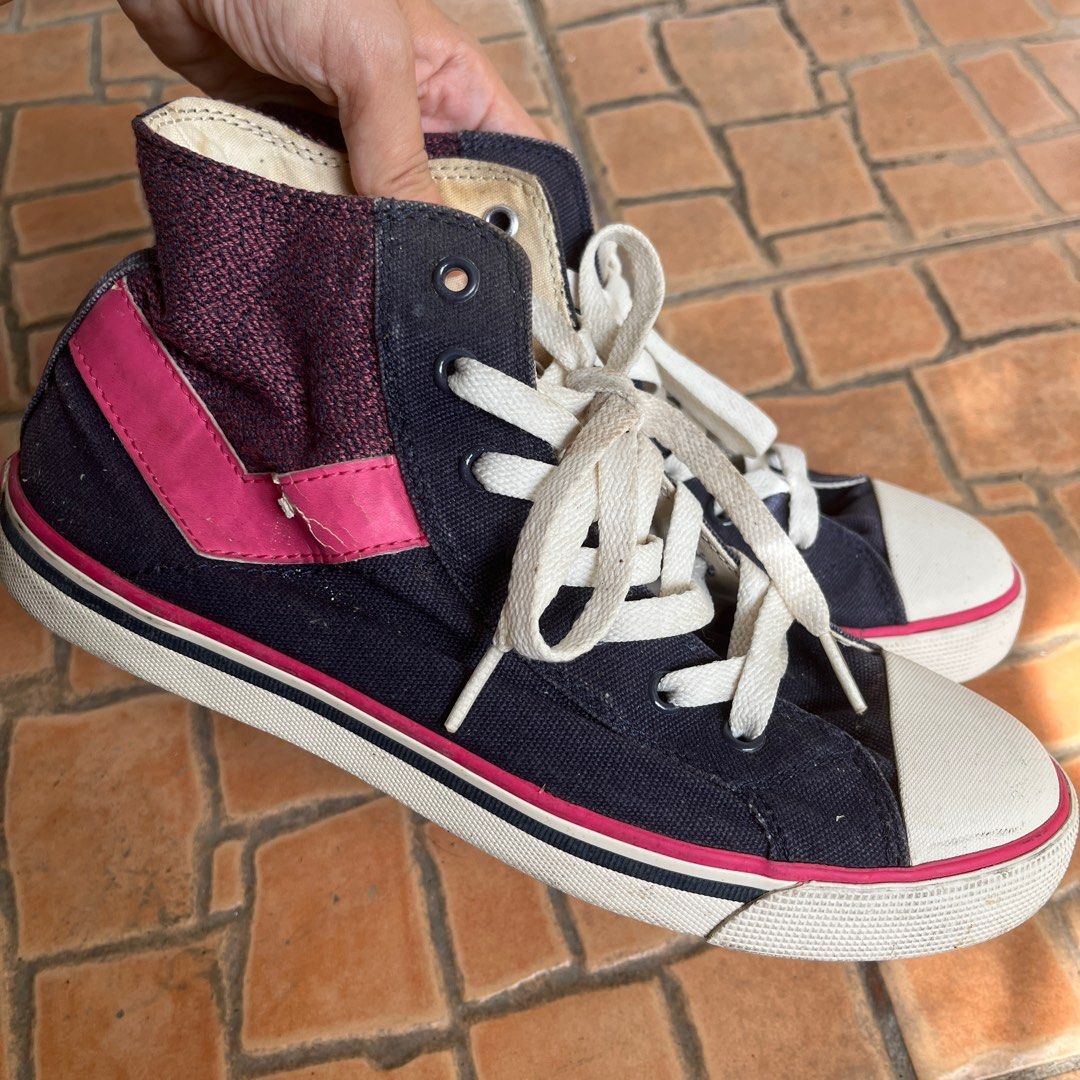 Pony Highcut Shoes Size79 Women s Fashion Footwear Sneakers on Carousell