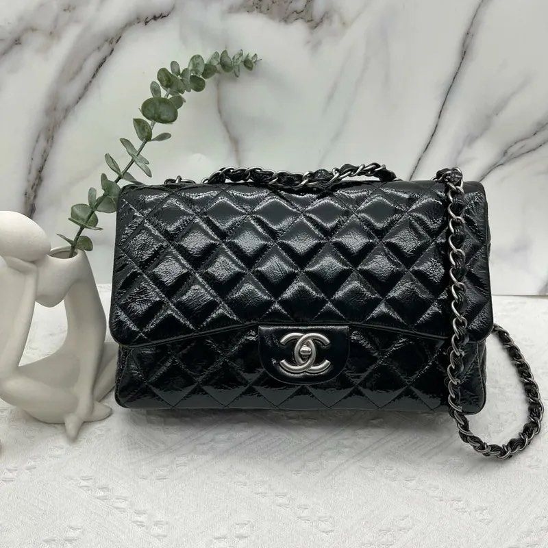 Pre-order] CHANEL Classic Quilted Single Flap (Black / Silver), Luxury,  Bags & Wallets on Carousell