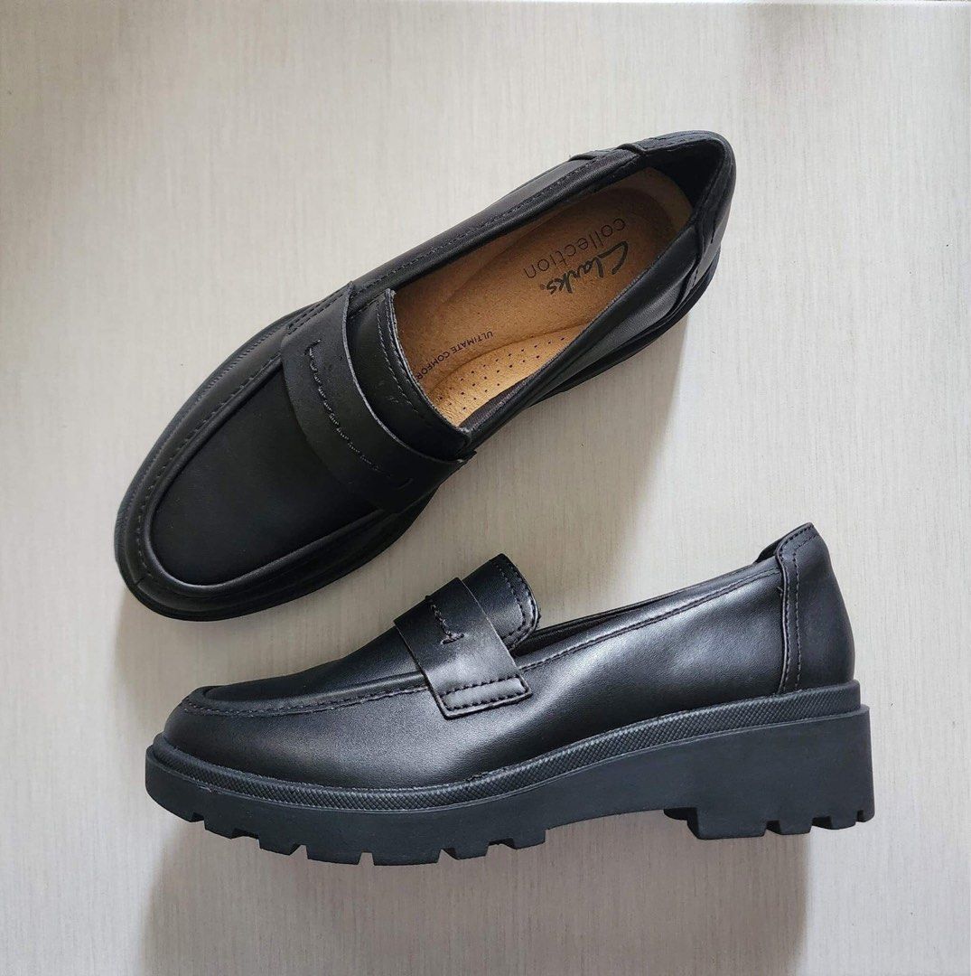 Clarks online booking on sale