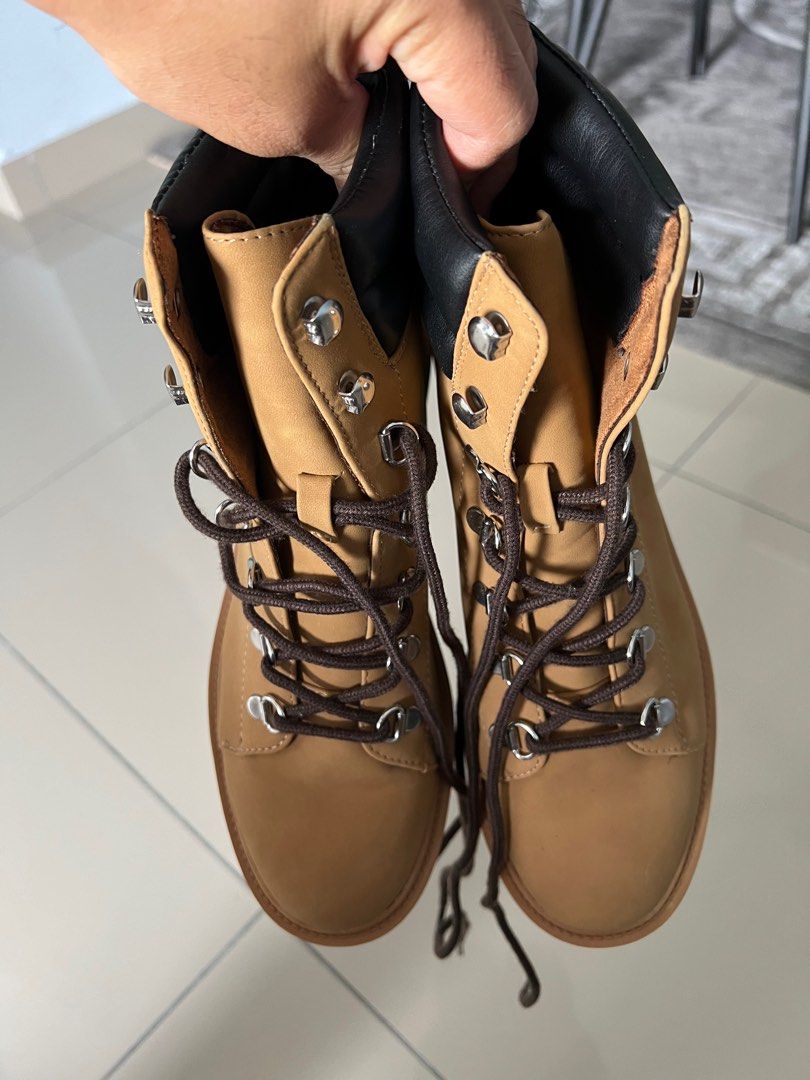 Primark Timberland Boots NEGO Women s Fashion Footwear Boots on
