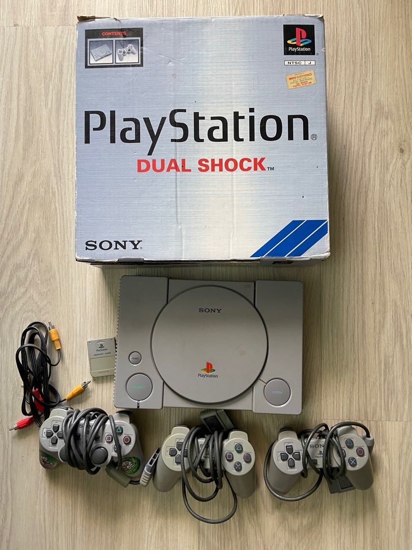 Ps1 store in box