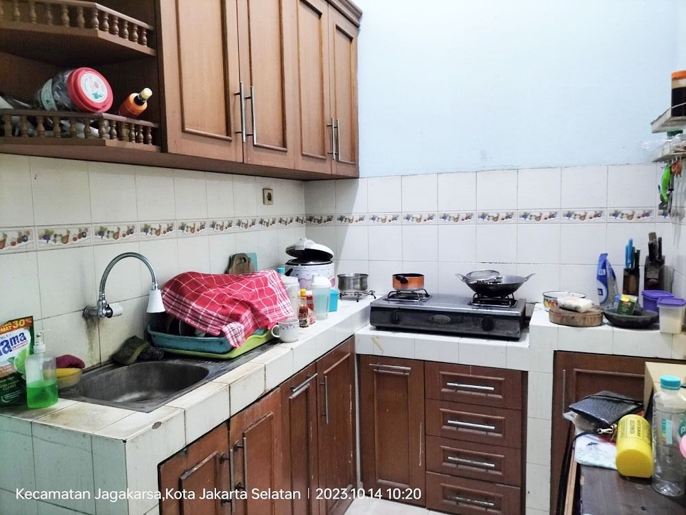 rumah_dijual_di_tanjung_barat__1699058598_06dfe87d_progressive