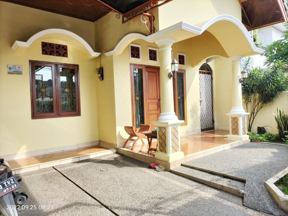 rumah_dijual_di_tanjung_barat__1699058598_119e30a7_progressive