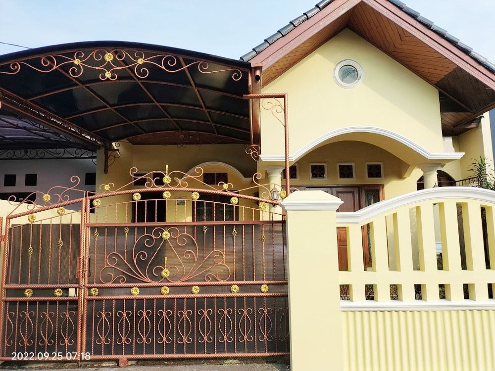 rumah_dijual_di_tanjung_barat__1699058598_60486b5d_progressive