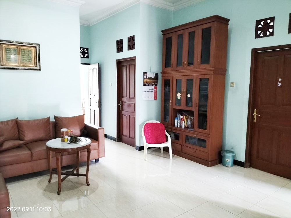 rumah_dijual_di_tanjung_barat__1699058598_661c3e06_progressive