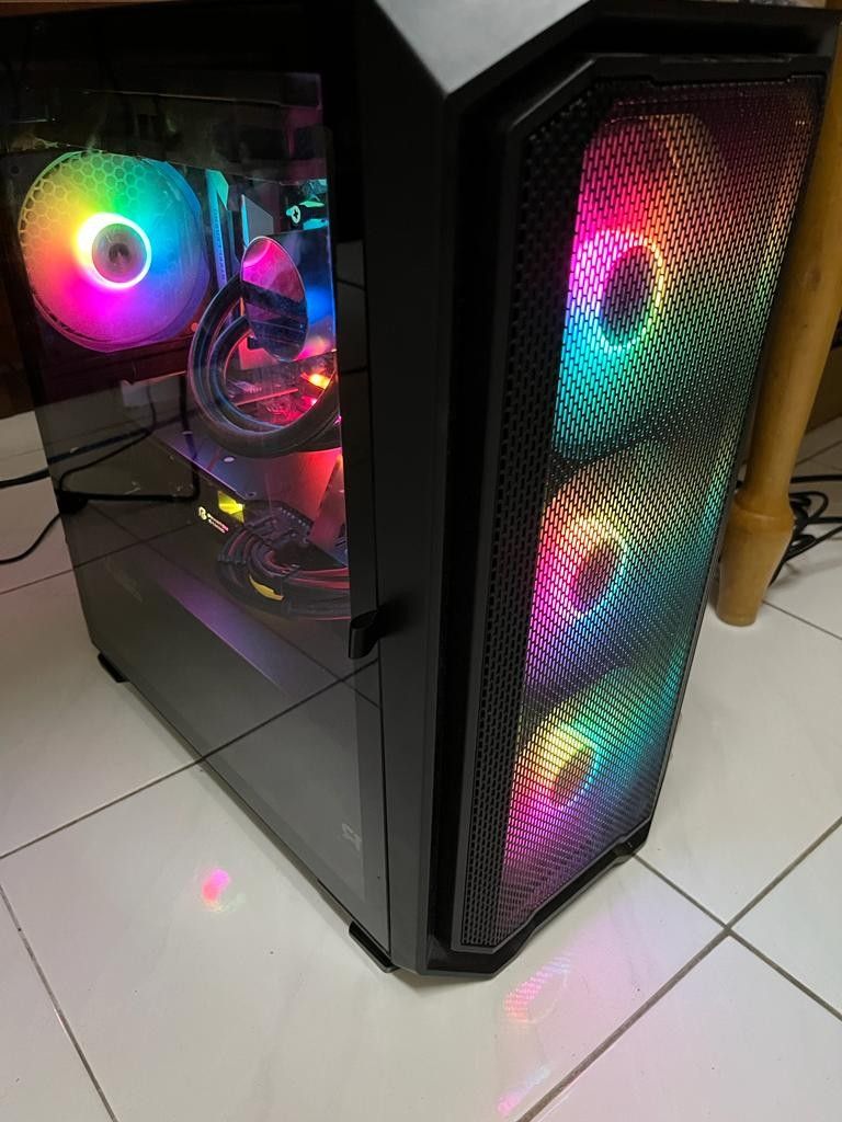 Ryzen 5 3600 new arrivals and rx 5700 xt
