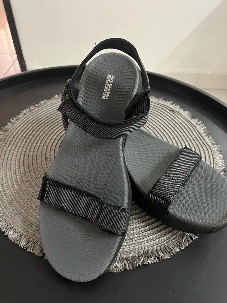 Sandle Skechers Women s Fashion Footwear Sandals on Carousell