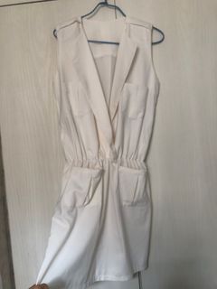 size s white sleeveless dress 細碼 白色 背心裙 連身裙 #地球日優惠64243380578434110