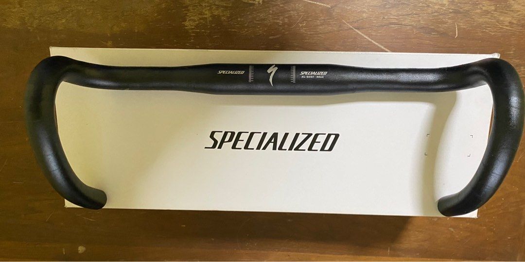 Specialized Handlebar (40cm), Sports Equipment, Bicycles & Parts, Parts