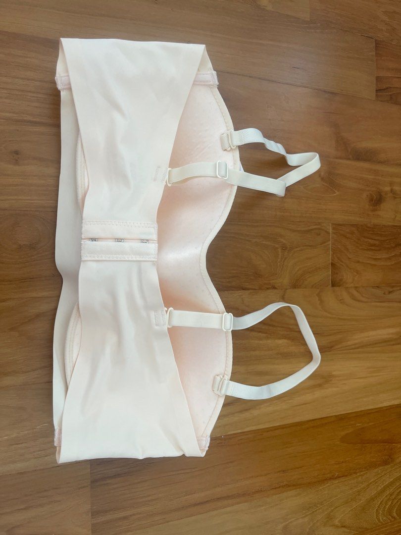 Young Hearts - NEW IN! Non-Slip Strapless Wireless Bra $24.90 each  Available in Beige & Black #NorthPoint #NEX #AMKHub #BedokMall #JEM  #ClementiMall #CompassOne #CenturySquare #SuntecCity #WaterwayPoint