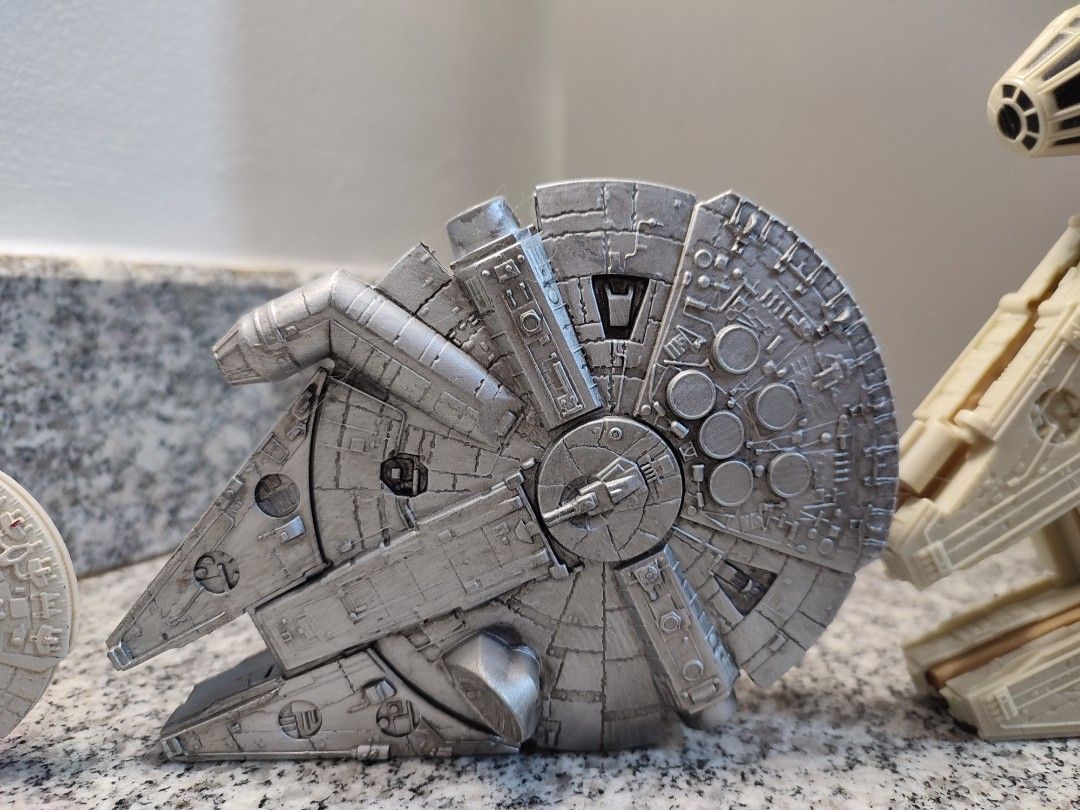 Starwars Falcon Collections, Hobbies & Toys, Toys & Games on Carousell