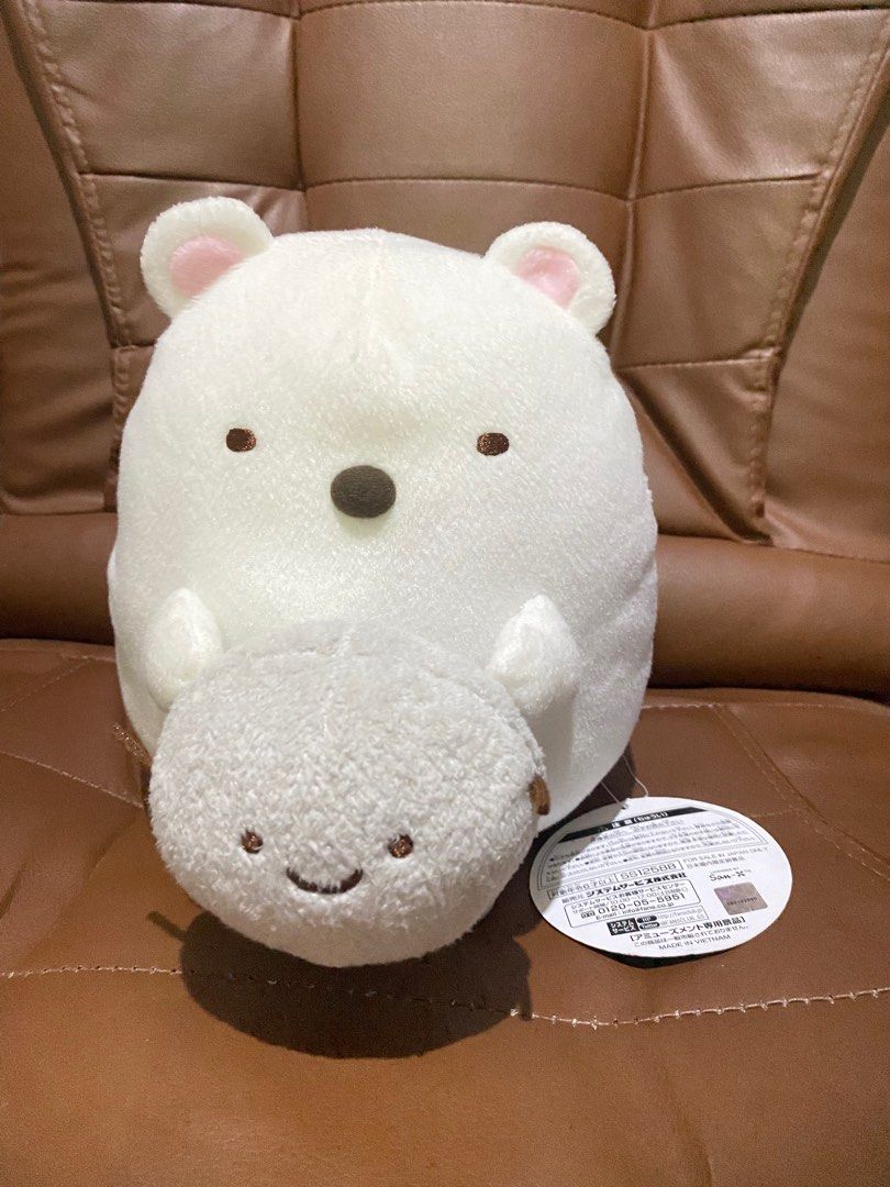 Sumikko Gurashi Shiro Holding Dust Plush (Category: Plushies & Soft Toys) located in Bay. Submitted by springtiger (Listing ID 1263873544, Image 1). Description: ✅w/pptg Mop: Gcash Mod: Flash Express or shopee co for sf only (Shipping fee shouldered by buyer).
