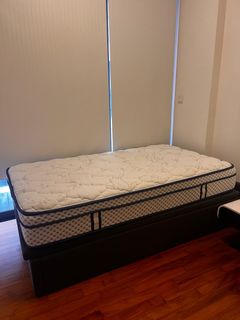 (Category: ) located in . Submitted by seanyzl (Listing ID 1263841674, Image 1). Description: .