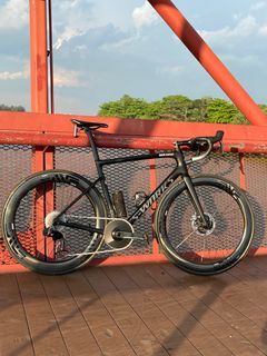 2021 S-Works Venge build w. Sram Red AXS and Enve 5.6 tubulars 