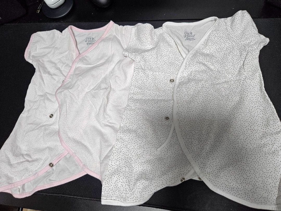 TAKE ALL! ST. PATRICK BABY CLOTHING SET (Category: Babies & Kids Fashion) located in Malabon City. Submitted by joyceee_declutters (Listing ID 1263877957, Image 3). Description: Almost new, pure cotton super comfy kay baby Brand: St. Patrick's 2 rompers 2 caps/bonnet 2 pairs of mittens 2 pairs of booties 1 bigkis Personal Preloved Mura na yan, check last Pic for orig price. Barely used since madami Si baby na extra na ganyan.