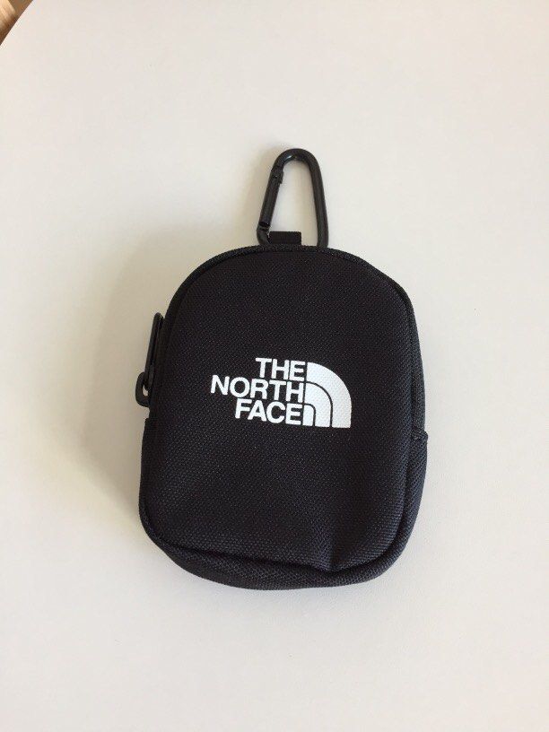 韓版散紙袋The North Face, 男裝, 袋, 小袋- Carousell