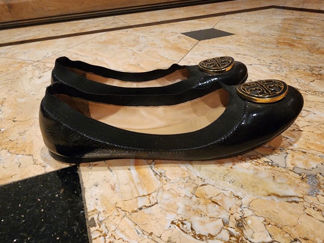 Tory Burch Black flats with gold hardware