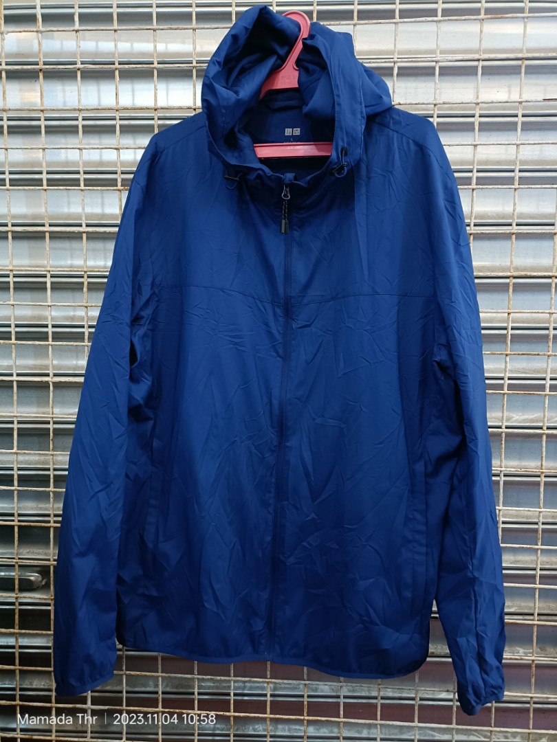 Uniqlo windbreaker, Men's Fashion, Coats, Jackets and Outerwear on ...