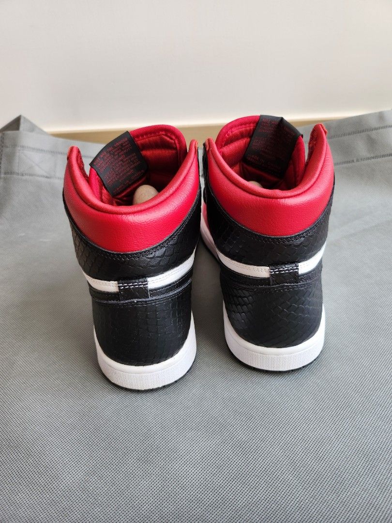 jordan 1 satin snake box