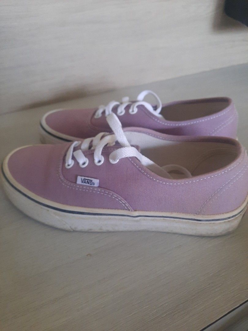 Purple vans top shoes for womens