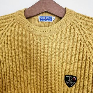 Vintage 90s Fred Perry Knit Sportswear Size Medium