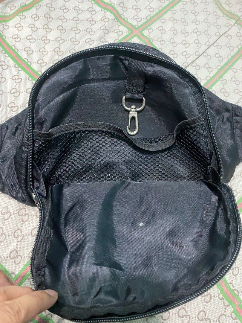 Vintage mickey 2025 mouse fanny pack