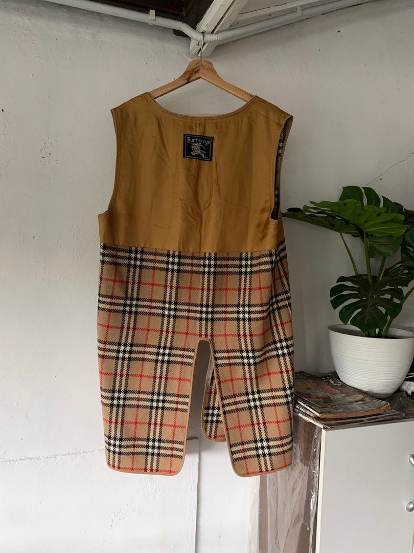Vintage Burberrys Wool Plaid Nova Check Inner Lining Trench Coat Zip up Checkered Vest