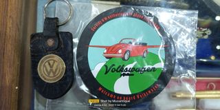 Vintage VW Volkswagen Keychain w/ VW Logo - Memorabilia - Collectible - 2  1/4