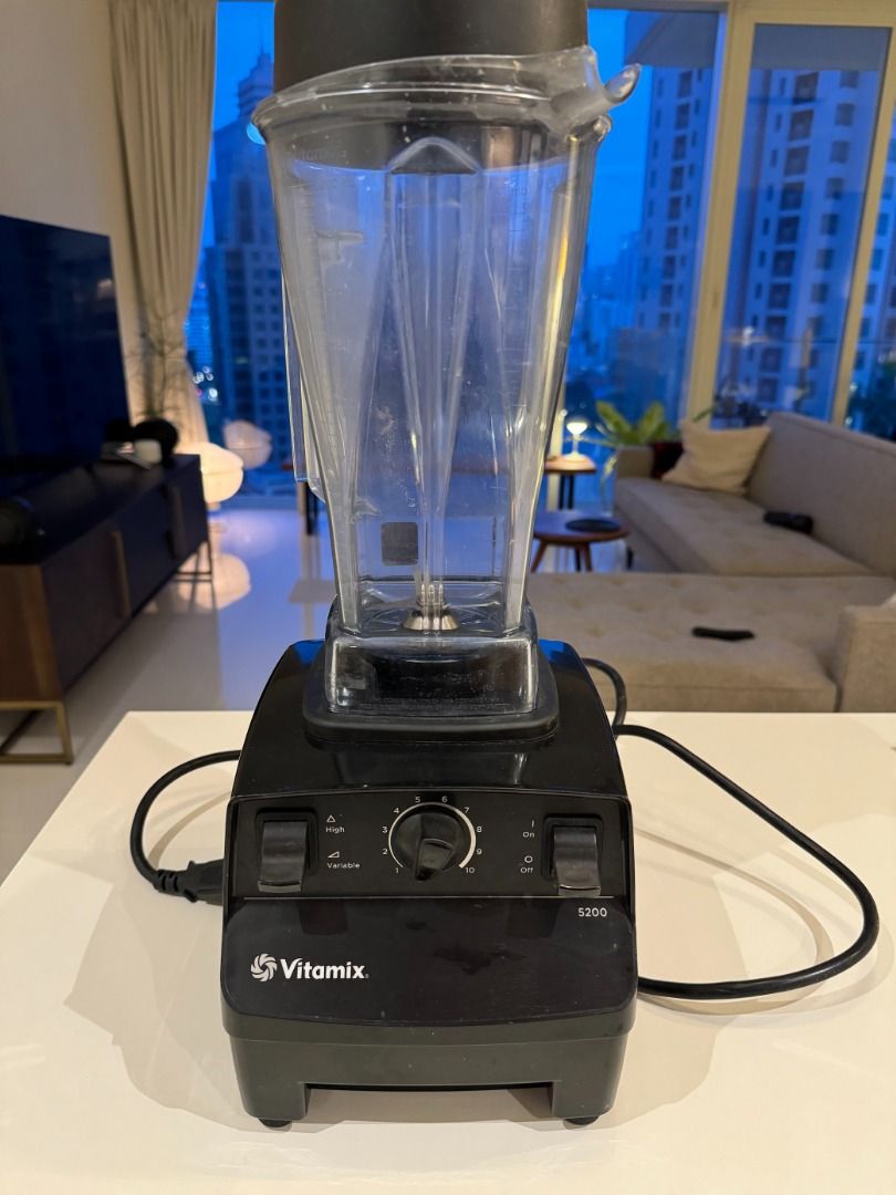 Vitamix 5200 Blender, ProfessionalGrade, Container, SelfCleaning 64 oz, Black/Grey, TV & Home