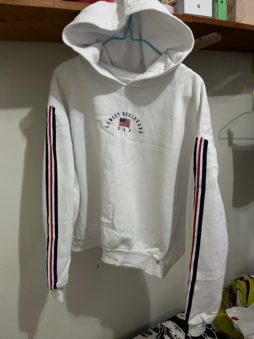 White oversized hoodies Women s Fashion Tops Other Tops on