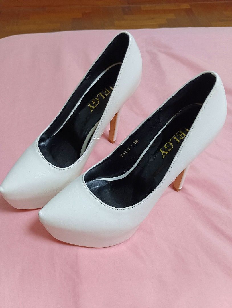 White high heels size 5 shop