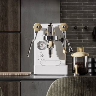 （分類：）位於 。 由 espresso_retro 提交（商品編號 1207855635，圖片 1）。簡介： 。