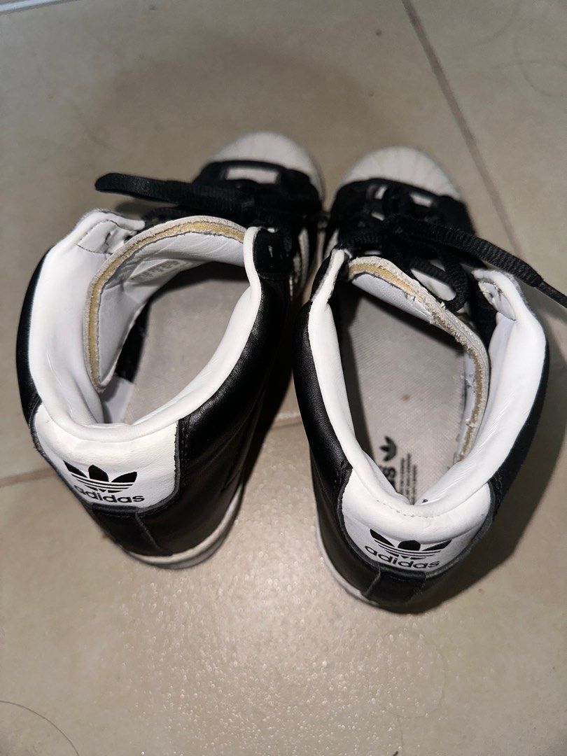 Adidas High Cut (Category: Sneakers) located in Quezon City. Submitted by danielleflv (Listing ID 1264022716, Image 2). Description: Rfs: Decluttering/Moving - Needs cleaning - No flaws, lightly used.