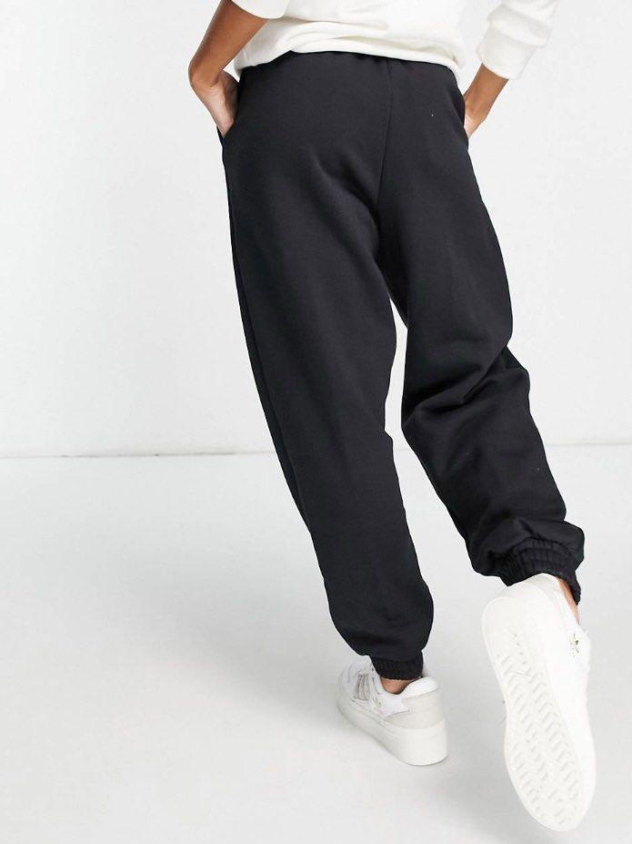Adidas periwinkle joggers discount