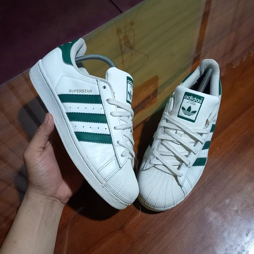ADIDAS SUPERSTAR WHITE DARK GREEN Fesyen Pria Sepatu