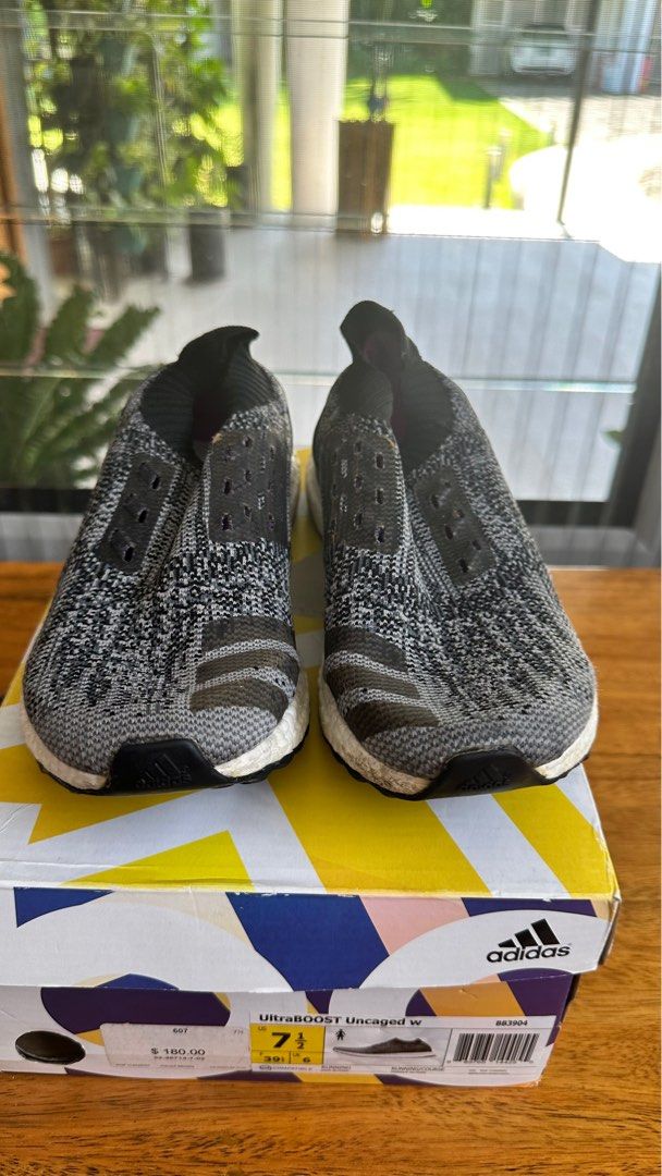 Adidas yeezy 850 boost uncaged store