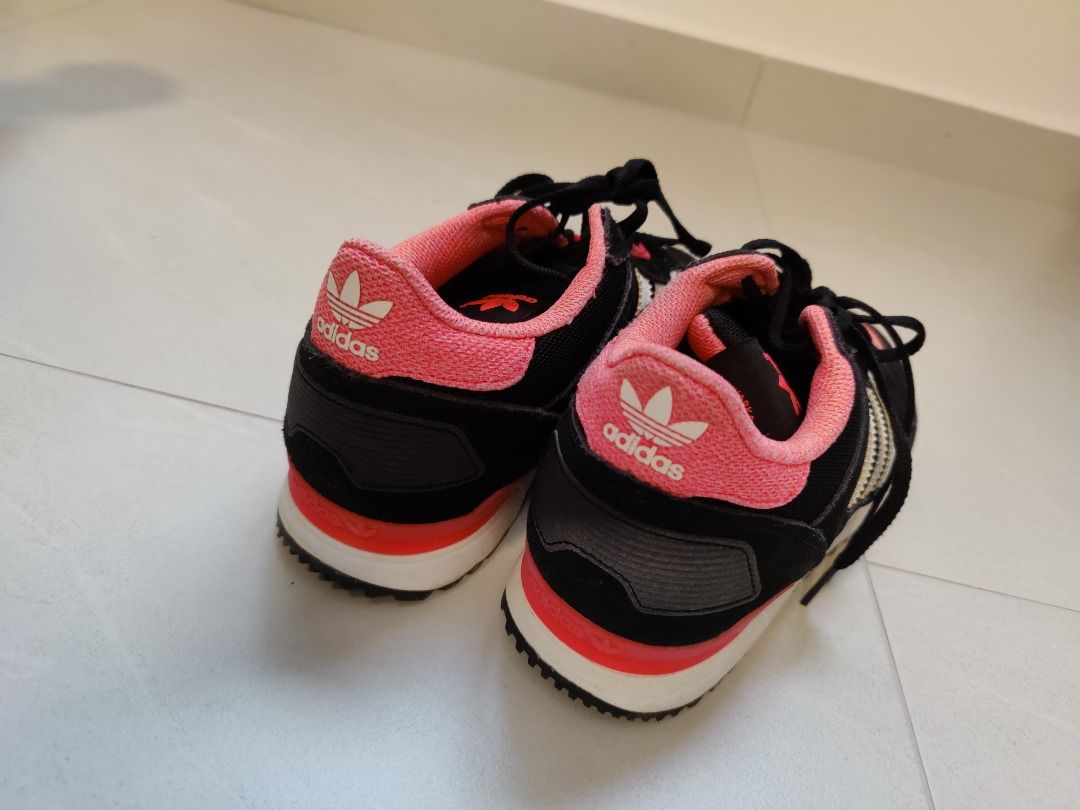 Adidas zx clearance 700 black pink