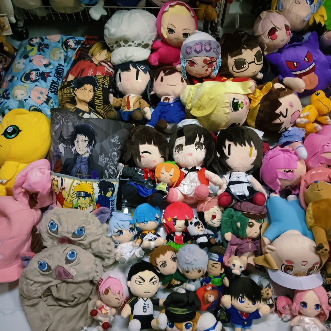My Huge Anime Plushie Collection! - YouTube