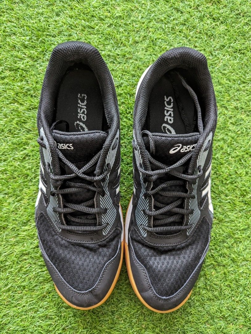 Asics Upcourt 5 EURO 44.5 US 10.5 UK 9.5 Badminton Volleyball Men s Fashion Footwear Sneakers on Carousell