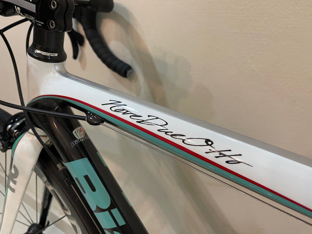 Bianchi Superleggera Road Bike, Sports Equipment, Bicycles & Parts