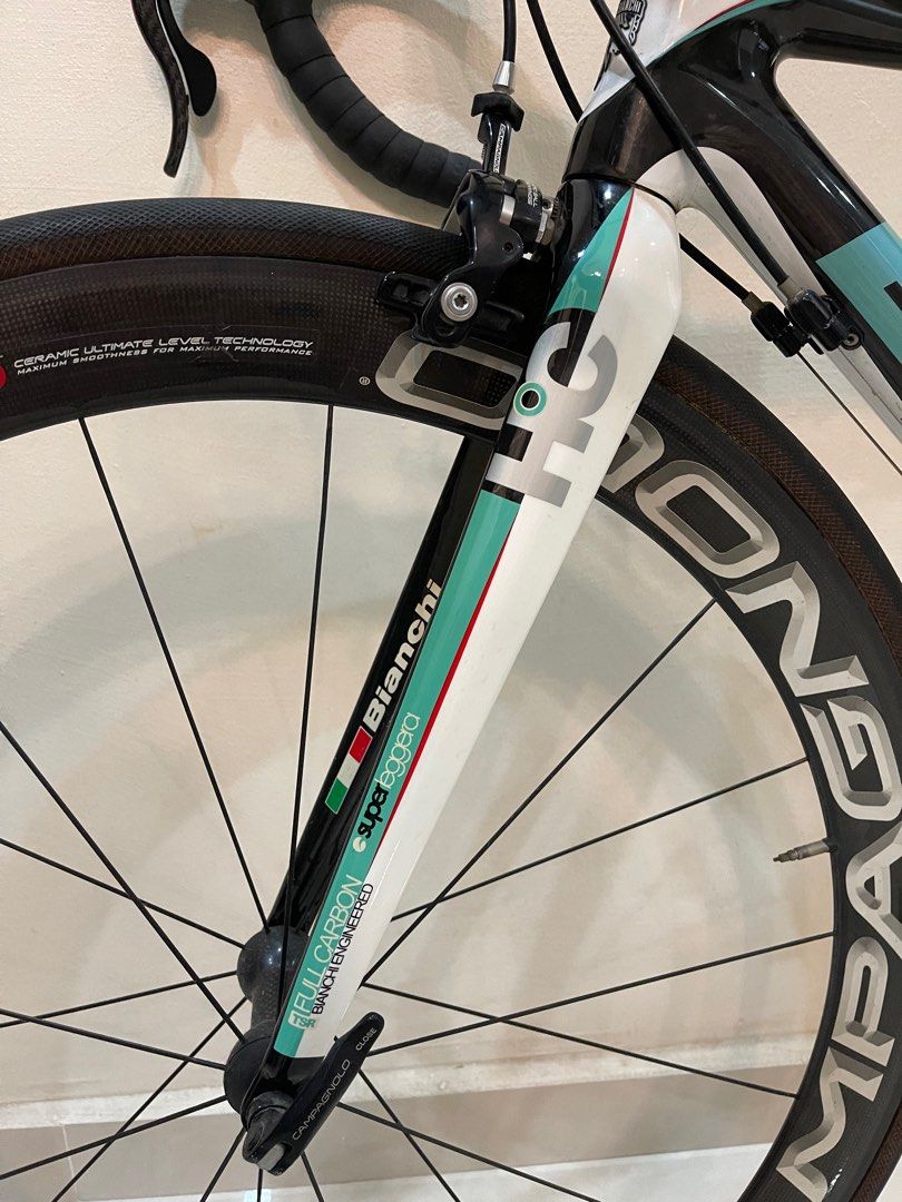 Bianchi Superleggera Road Bike, Sports Equipment, Bicycles & Parts