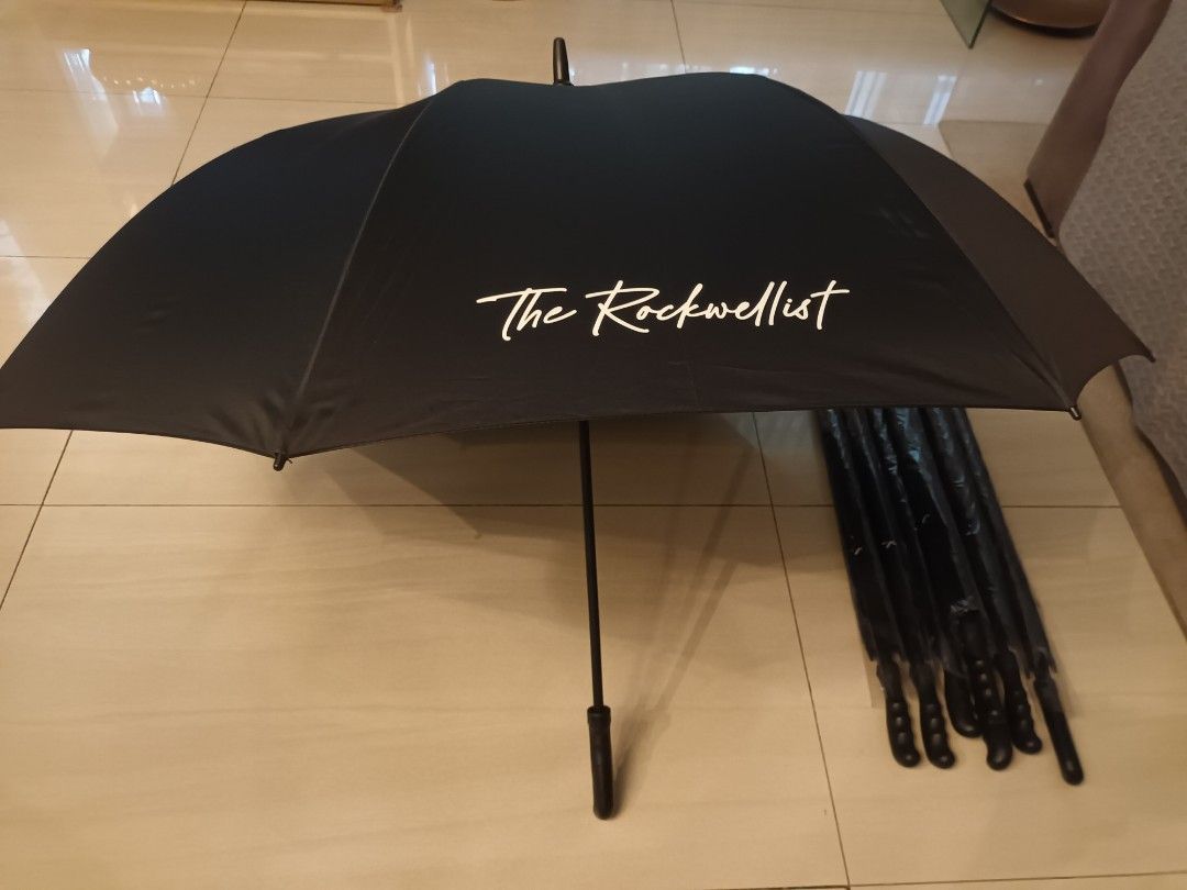 black golf umbrella automatic (Category: Umbrellas) located in Quezon City. Submitted by cncarousel (Listing ID 1263973285, Image 1). Description: limited stocks only.