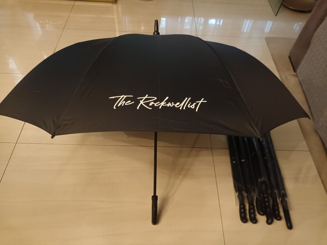 black golf umbrella automatic (Category: Umbrellas) located in Quezon City. Submitted by cncarousel (Listing ID 1263973285, Image 2). Description: limited stocks only.